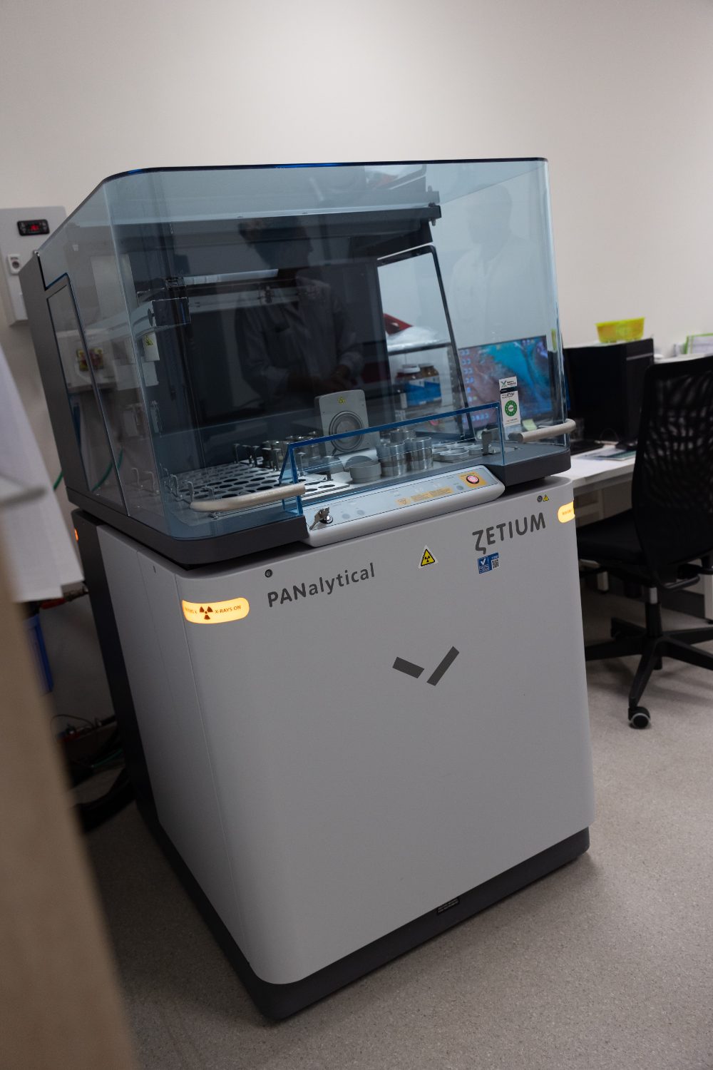 Analytical instrument